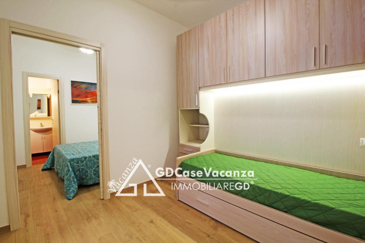 Gd Case Vacanza -Moderno Con Ampia Veranda- توري ديل أورسو المظهر الخارجي الصورة